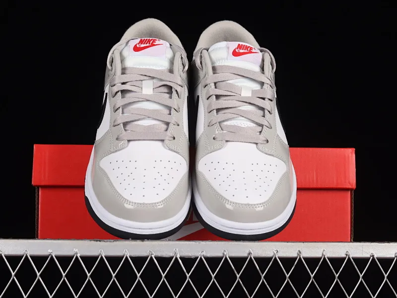 All Categories Nk SB Dunk Series Nk SB Dunk Low Low-top sneakers C version Nk Dunk Low "Light Iron Ore" Patent leather gray SB low-top sports and leisure sneakers DQ7576-001